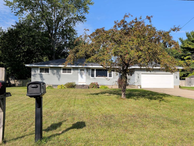 4309 Carolyn St Muskegon, MI 49444, Muskegon County