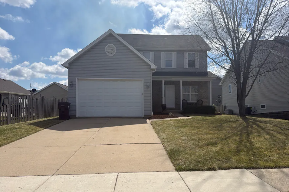 530 Prairie Ridge Drive Woodstock, IL 60098, McHenry County