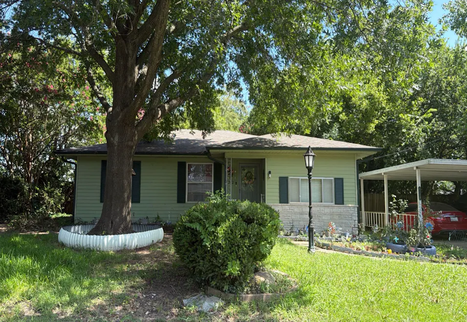 2122 East Chaffin Street Sherman, TX 75090, Grayson County