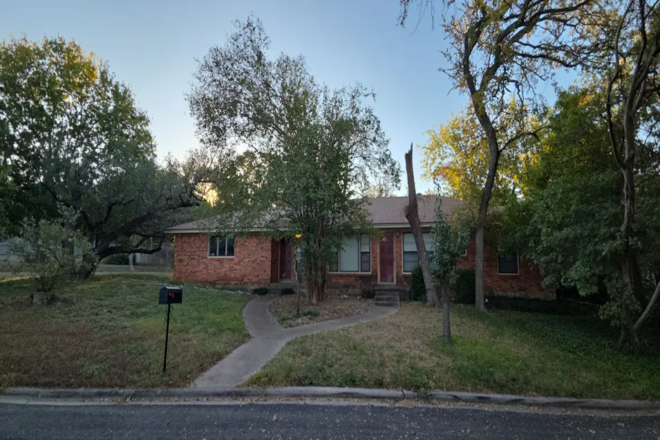 7800 Tallahassee Rd Woodway, TX 76712, McLennan County