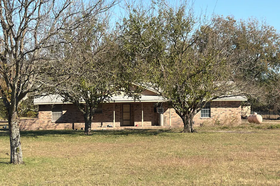 16345 S State Highway 121 Trenton, TX 75490, Fannin County