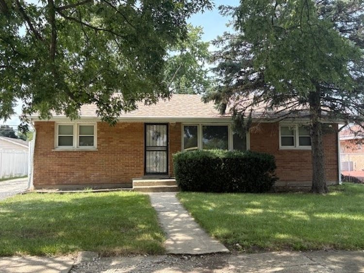 10706 S Oak Ave Chicago Ridge, IL 60415, Cook County