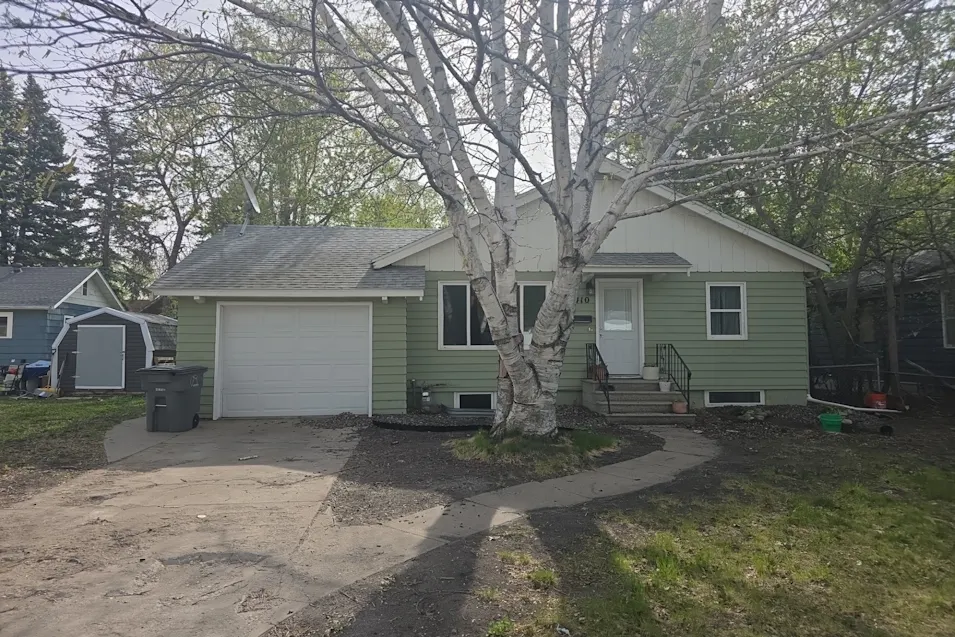 410 17th St S Moorhead, MN 56560, Clay County
