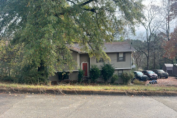 806 Timothy Dr Oxford, AL 36203, Calhoun County