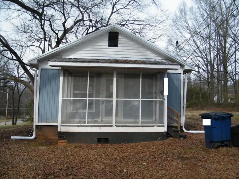 1442 School St Statesville, NC 28677, Iredell County