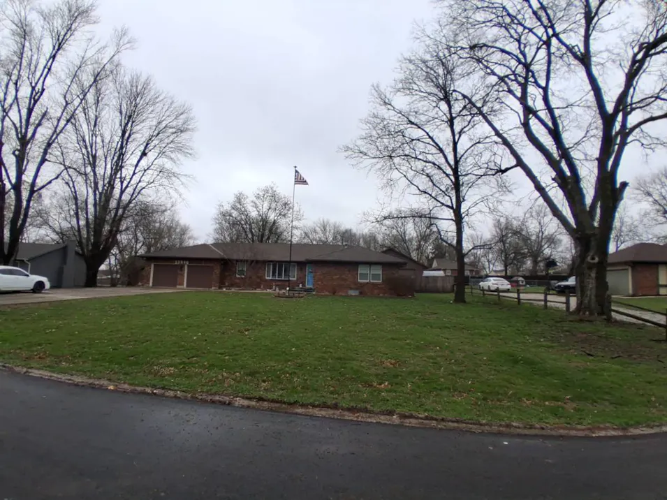 33940 W 84th Ter De Soto, KS 66018, Johnson County