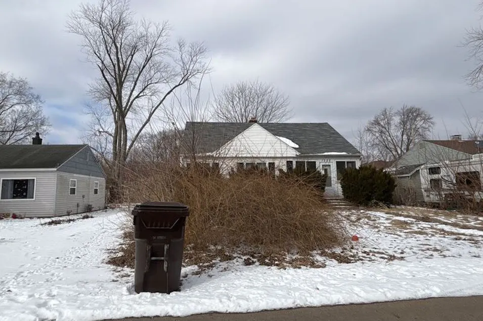 1355 Court St. Chillicothe, IL 61523, Peoria County