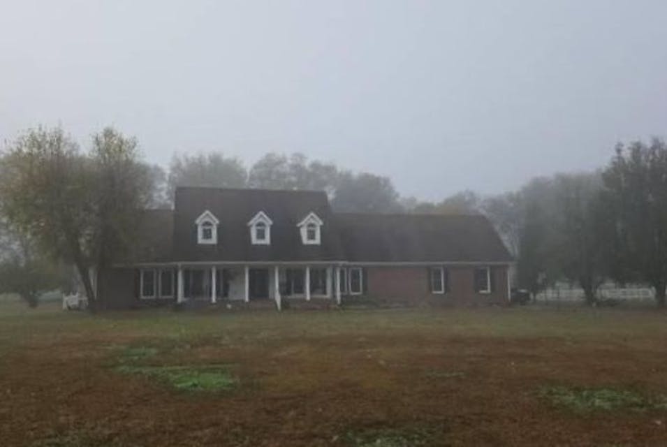 6521 Breckenridge Cove Columbia, TN 38401, Maury County