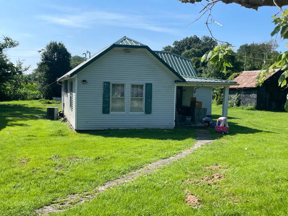 319 Dry Creek Rd Columbia, KY 42728, Adair County
