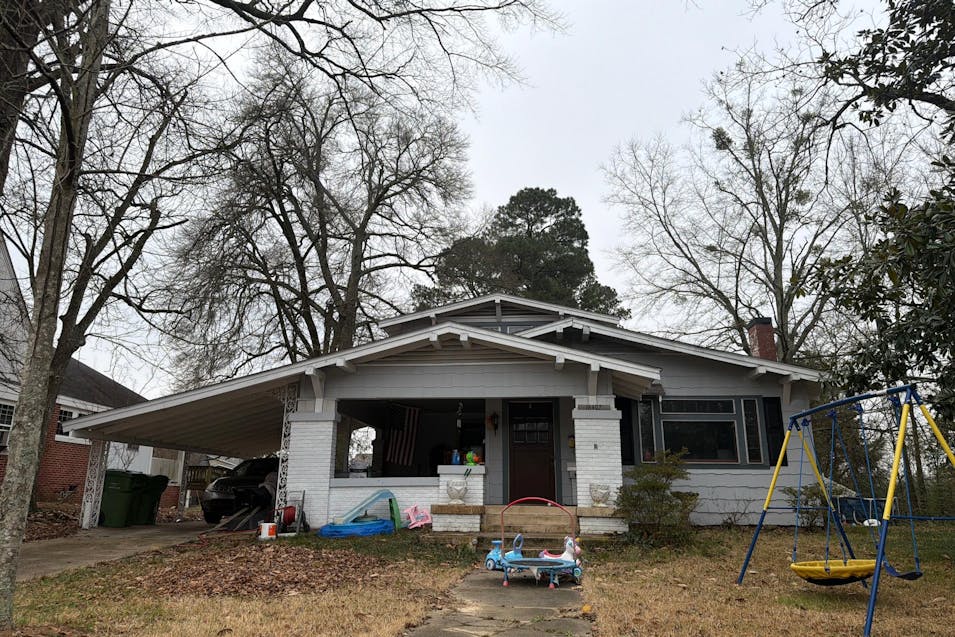 16402 W Main St Louisville, MS 39339, Winston County