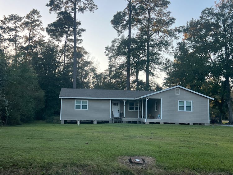 10848 Sandy Ln Beaumont, TX 77705, Jefferson County