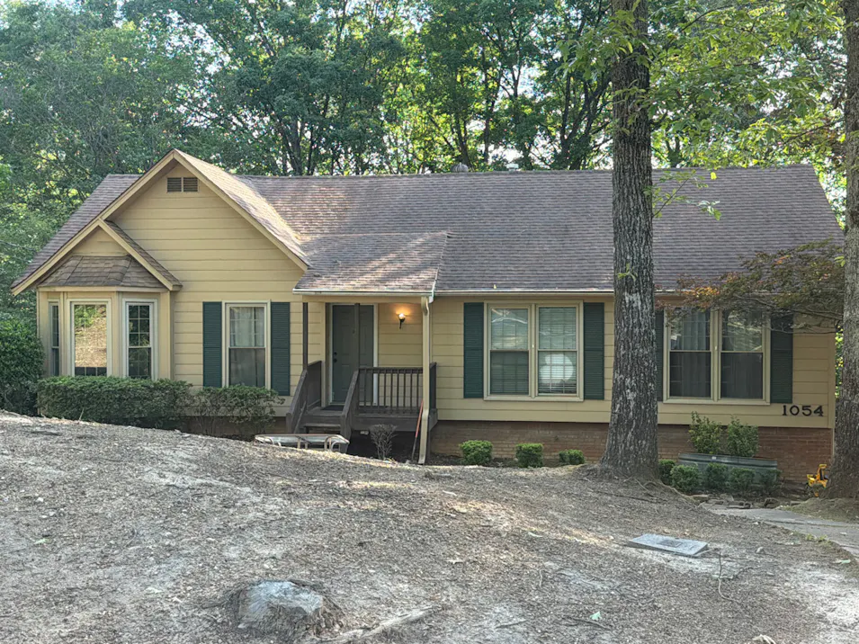 1054 Chateau Dr Helena, AL 35080, Shelby County