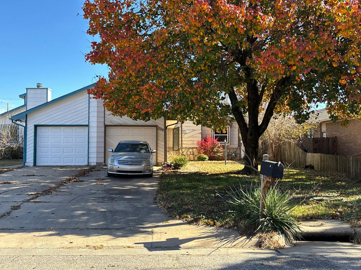 Brunswick St, Wichita, KS 67212