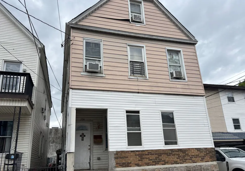 534 Livingston Street Elizabeth, NJ 07206, Union County