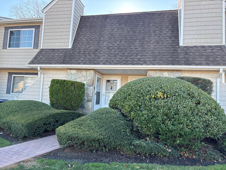 270 Lake Pointe Circle Unit 270 Middle Island, NY 11953, Suffolk County