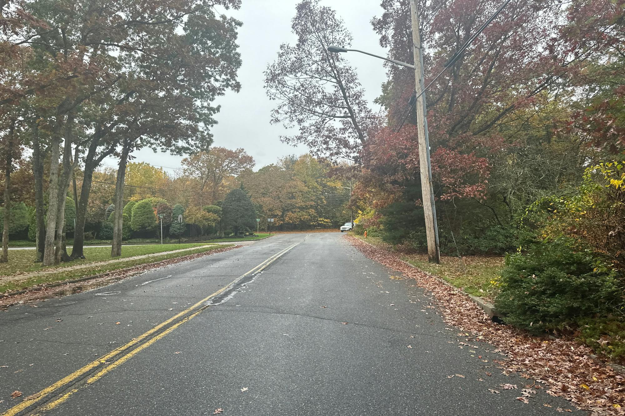 Candlewood Path, Dix Hills, NY 11746