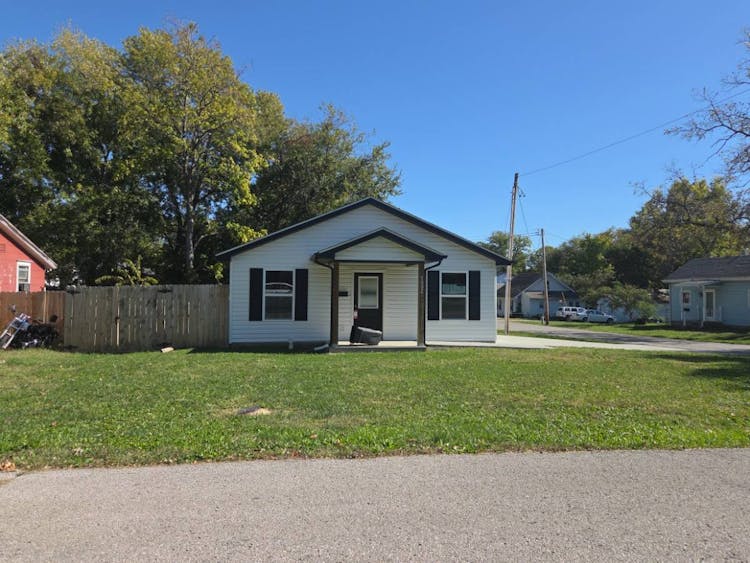 1002 N Clark St Mexico, MO 65265, Audrain County