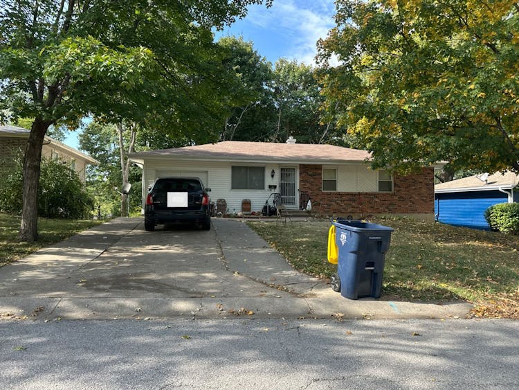 5222 N Manchester Ave Kansas City, MO 64119, Clay County