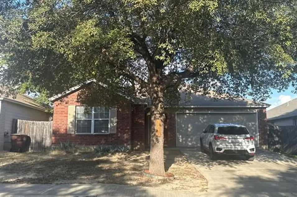 2210 Opelousas Trl San Antonio, TX 78245, Bexar County