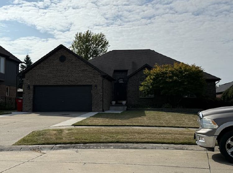 19732 Fillmore Dr Macomb, MI 48044, Macomb County