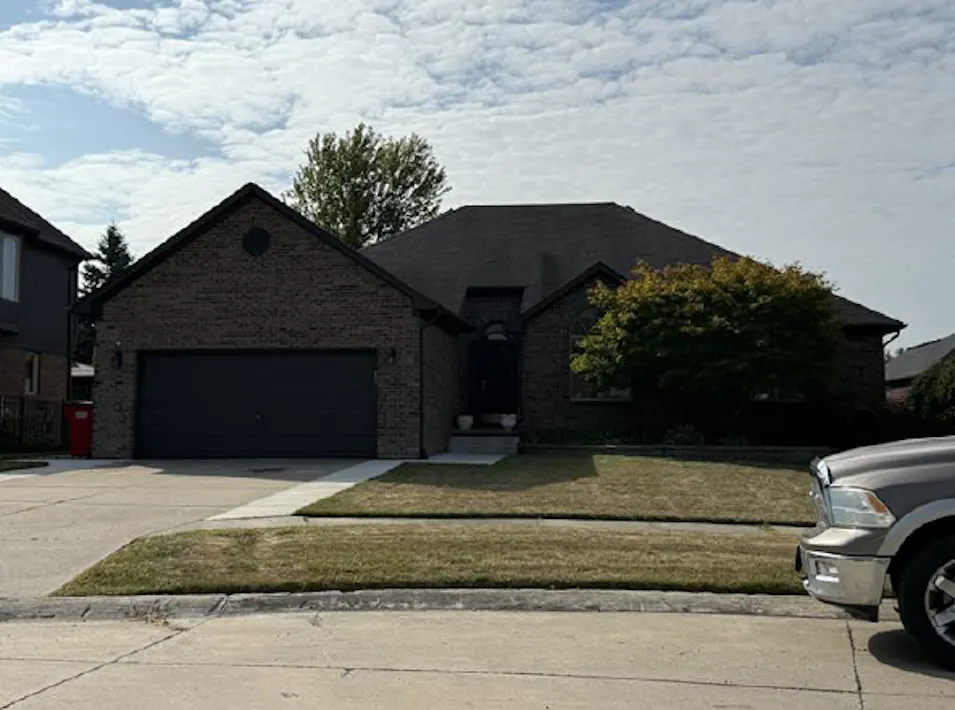 19732 Fillmore Dr Macomb, MI 48044, Macomb County