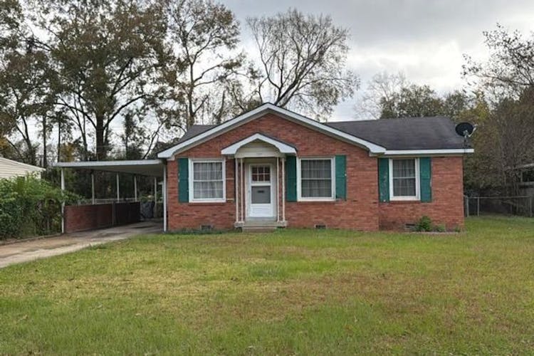 1507 Eastwood Road Natchez, MS 39120, Adams County