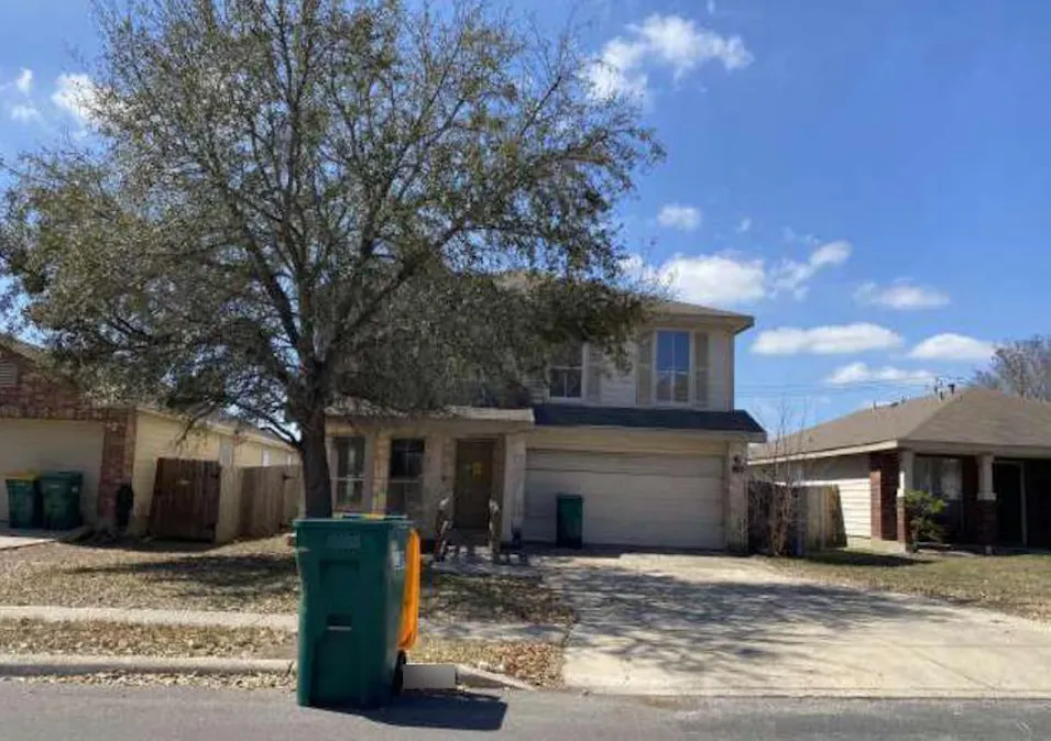 10235 Crystal View Universal City, TX 78148, Bexar County