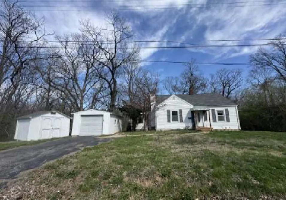7506 Melba Ln Belleville, IL 62223, St. Clair County