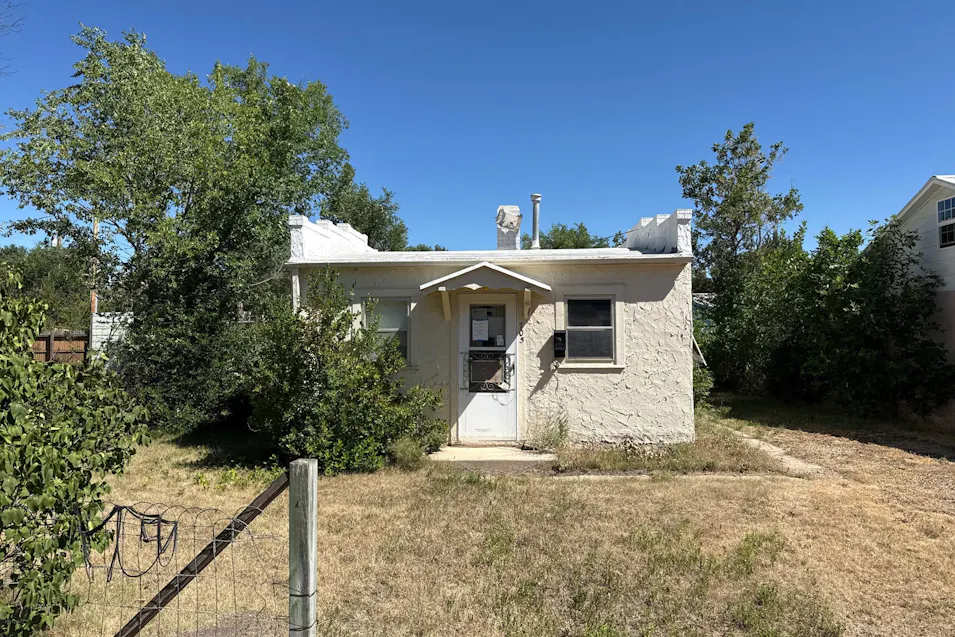 705 Custer St Belle Fourche, SD 57717, Butte County