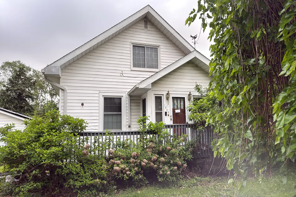 1404 E 7th St S Newton, IA 50208, Jasper County