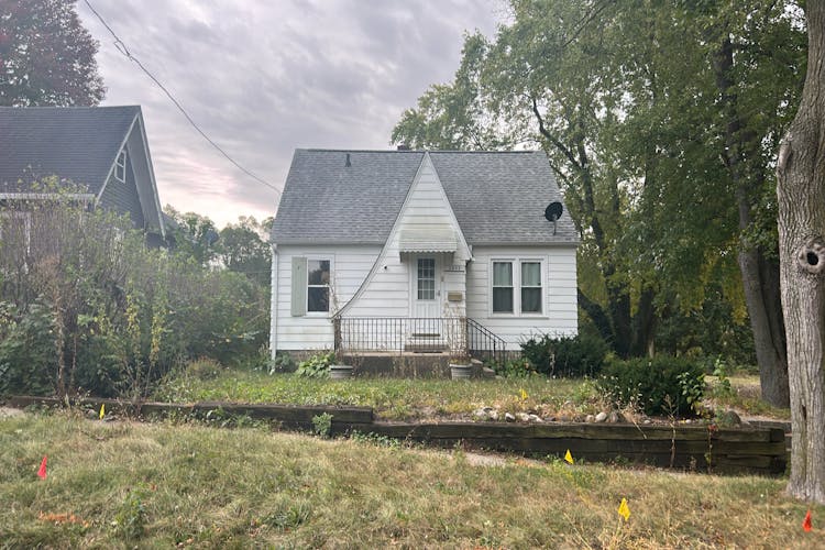 2305 18th Avenue Rockford, IL 61104, Winnebago County