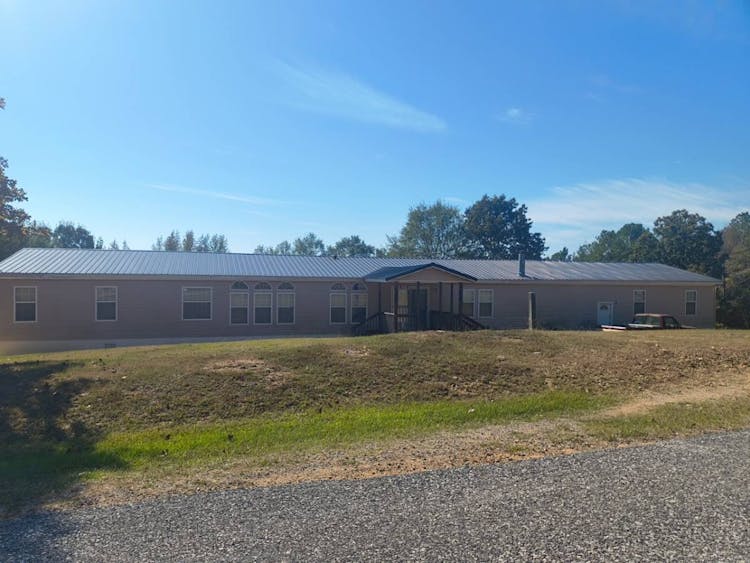 900 Draper Road Talladega, AL 35160, Talladega County