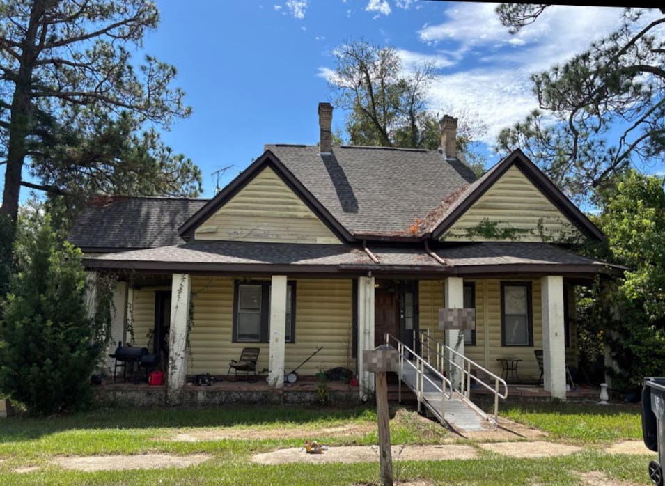 157 E Pine St Colquitt, GA 39837, Miller County