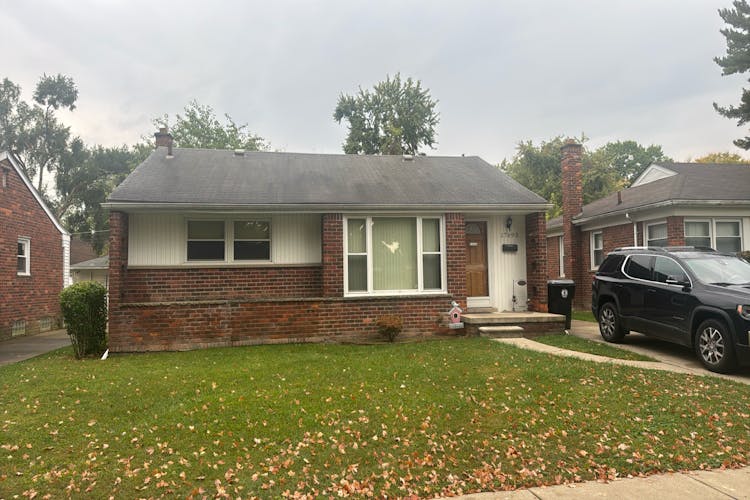 17693 Denby Redford, MI 48240, Wayne County