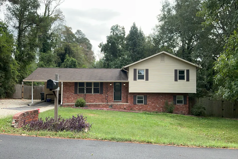 5 Tennessee Avenue Phenix City, AL 36869, Russell County