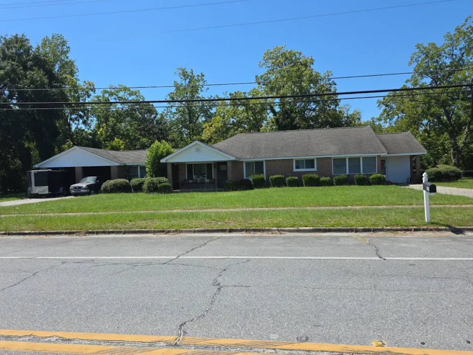 201 Coleman Ave East Dublin, GA 31027, Laurens County