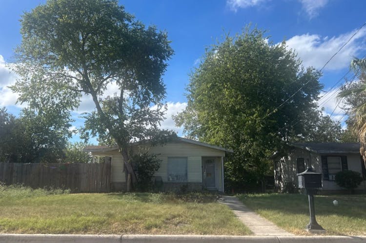 114 Dorie St San Antonio, TX 78220, Bexar County