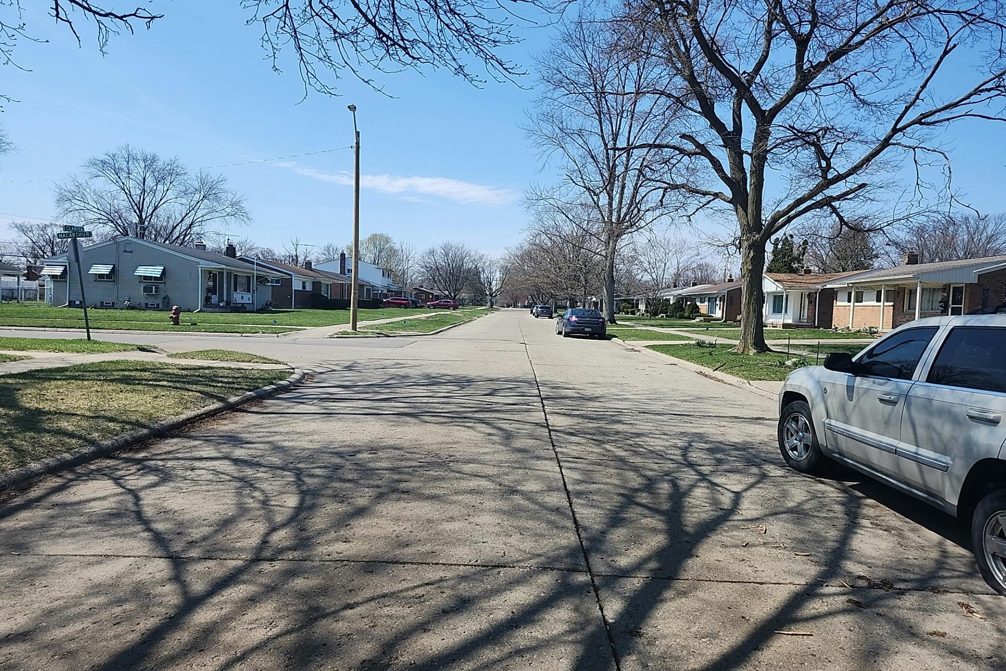 Clarita , Redford, MI 48240