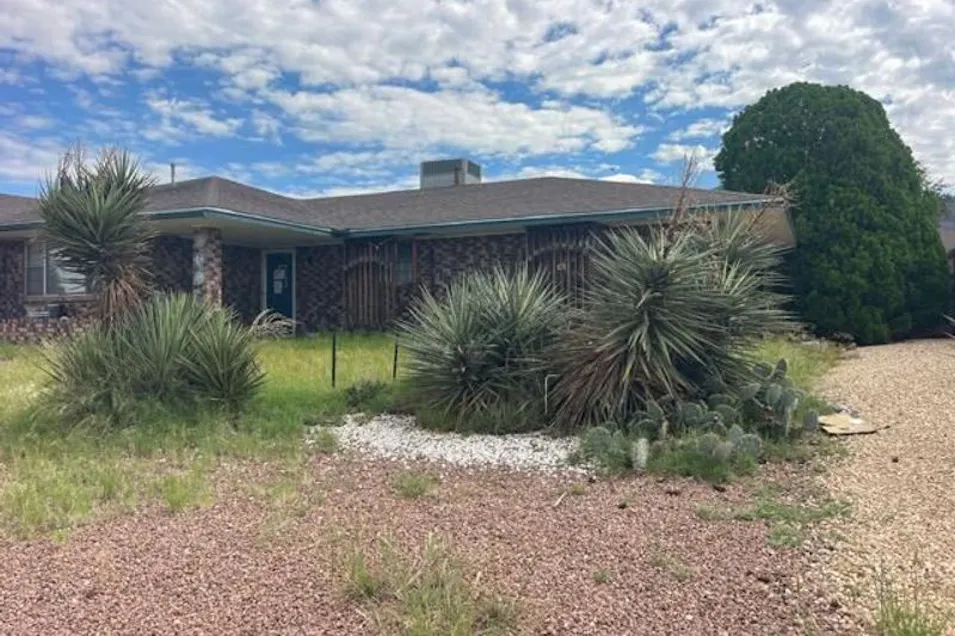 406 Sunglow Ave Alamogordo, NM 88310, Otero County