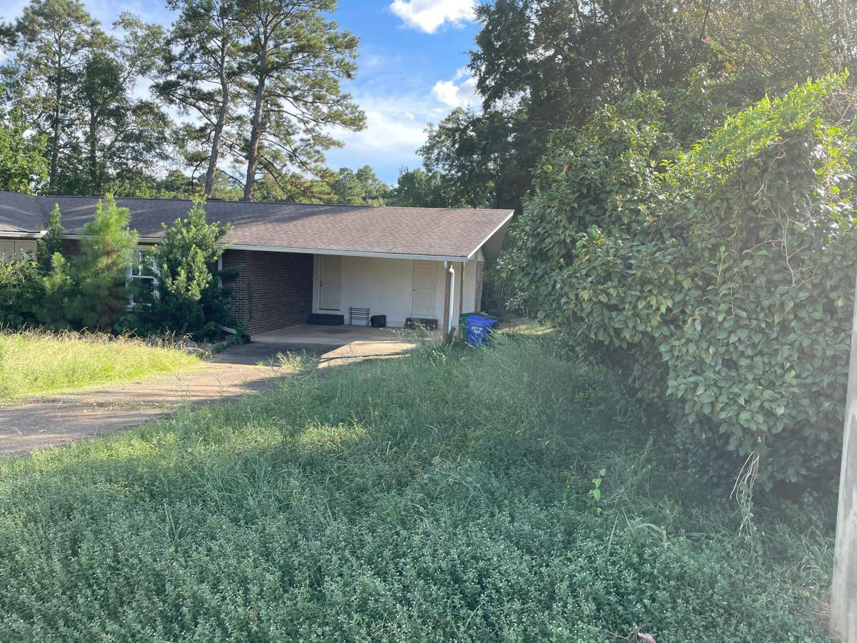 Ann St, Troy, AL 36079