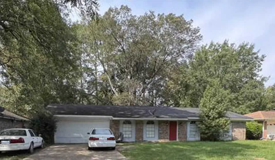 2915 Longwood Dr Jackson, MS 39212, Hinds County
