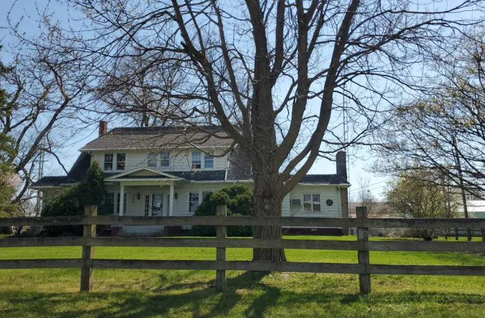 755 East Findlay Street Carey, OH 43316, Wyandot County