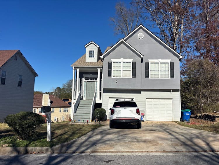 2430 Lake Royale Dr Riverdale, GA 30296, Fulton County