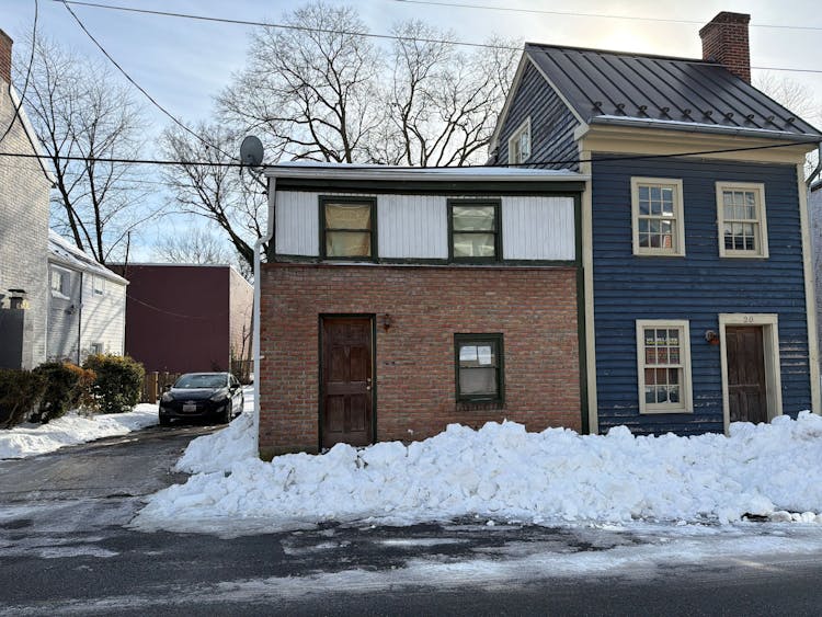 18 W 6th St Frederick, MD 21701, Frederick County