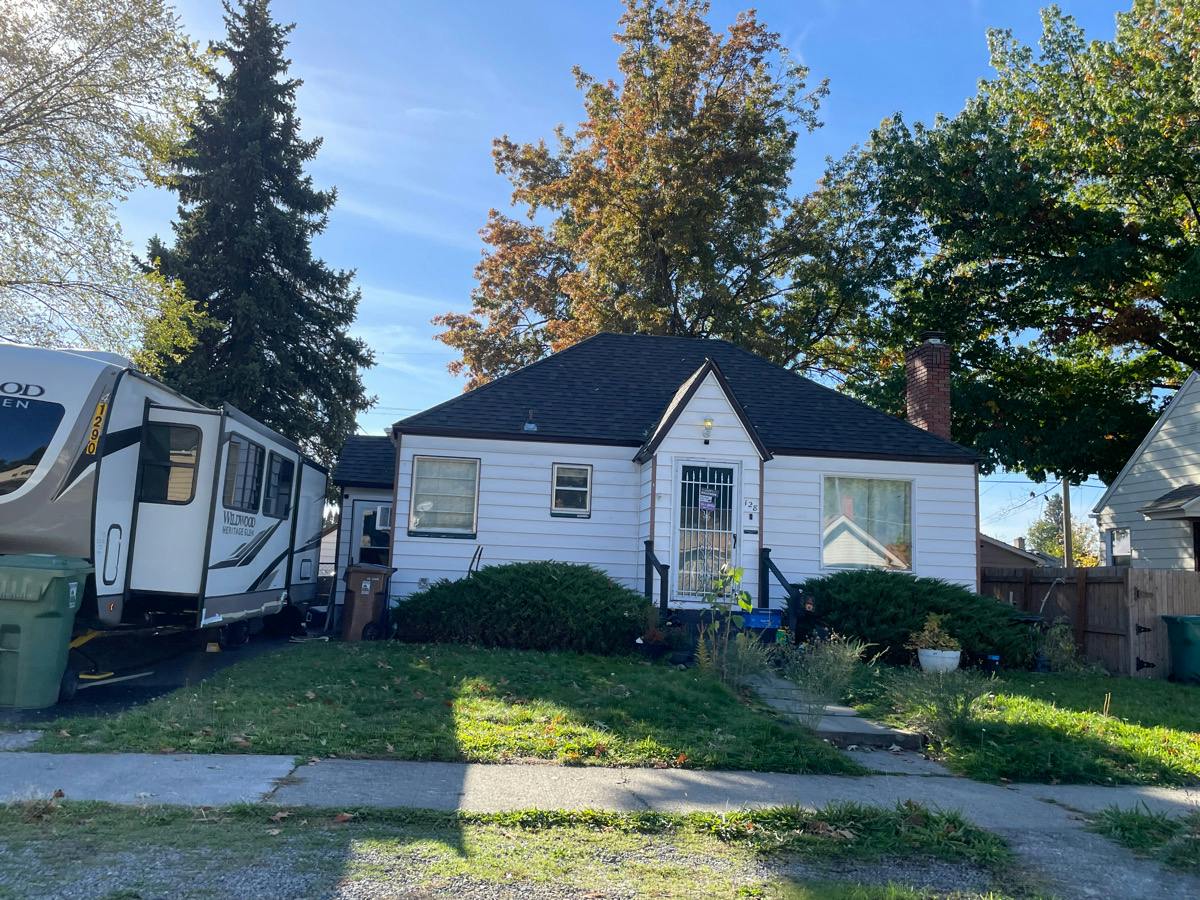 Garland Ave, Spokane, WA 99207