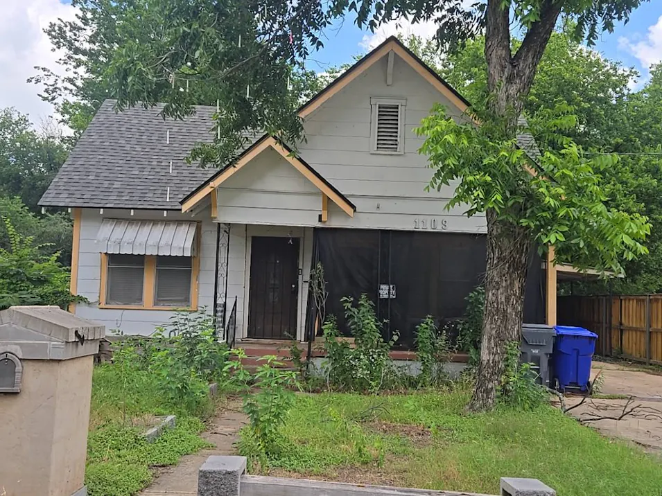 1109 Preston St Waco, TX 76704, McLennan County