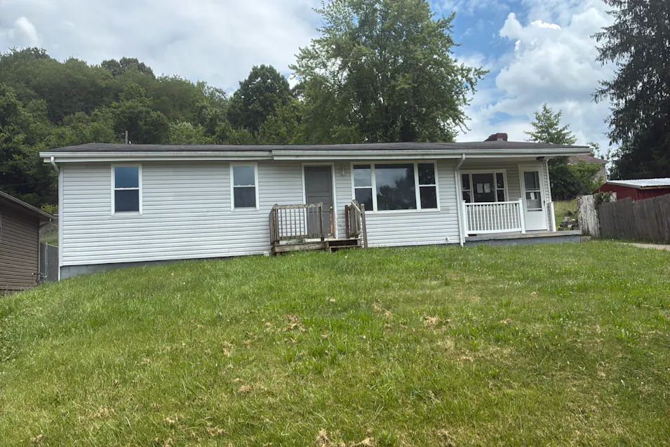 202 Terry Ln Jewett, OH 43986, Harrison County