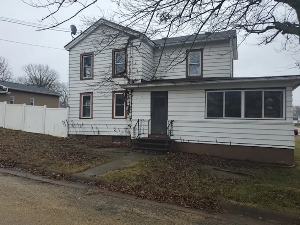 207 Madison St Sabula, IA 52070, Clinton County