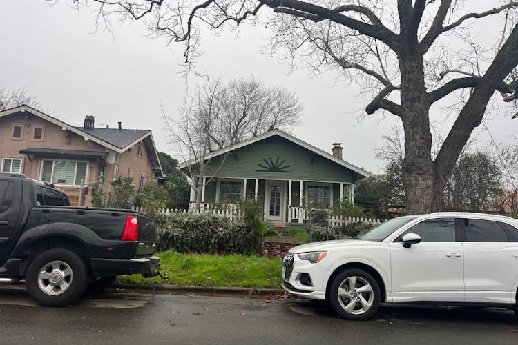 4732 9th Avenue Sacramento, CA 95820, Sacramento County