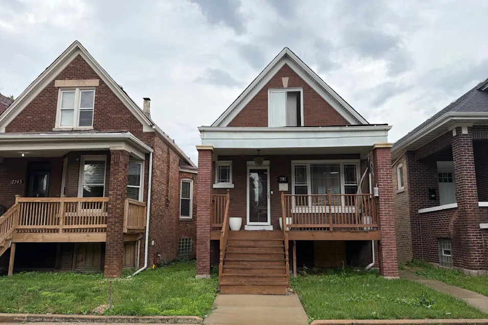 7747 South May Street Chicago, IL 60620, Cook County